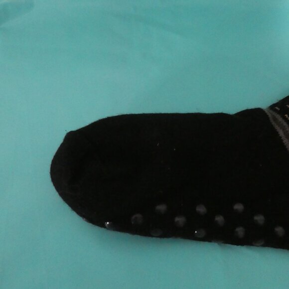 Womens Thick Cute Cozy Fuzzy Winter Warm Thermal Wool Home & Bed Socks | OS - Picture 6 of 14